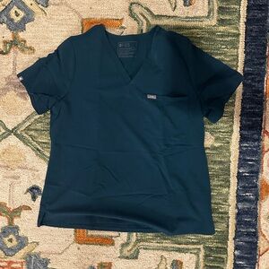 Figs Women's Caribbean blue V-Neck Short Sleeve scrub top